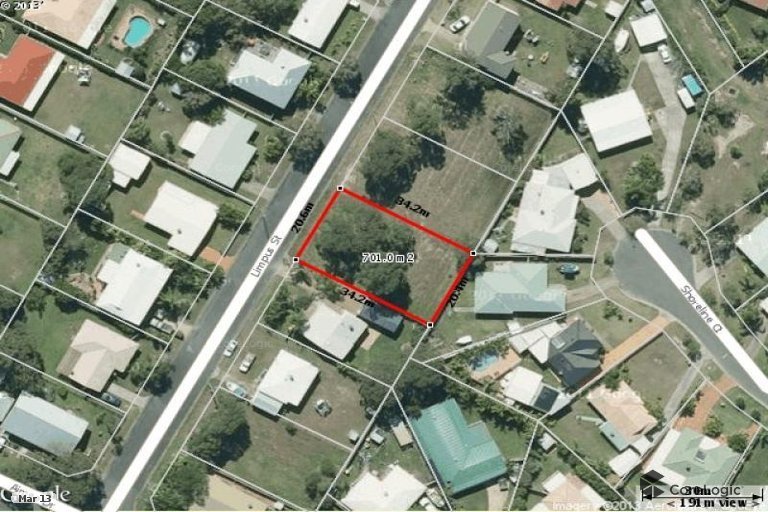 Photo - 116 Limpus St , Urangan QLD 4655 - Image 2