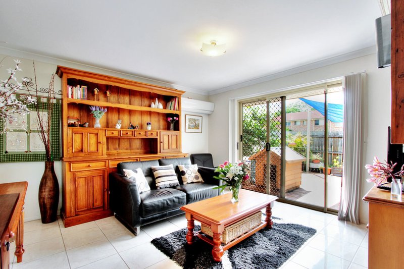 Photo - 1/16 Maranda Street, Shailer Park QLD 4128 - Image 9