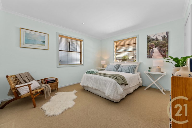 Photo - 116 Melville Terrace, Manly QLD 4179 - Image 11