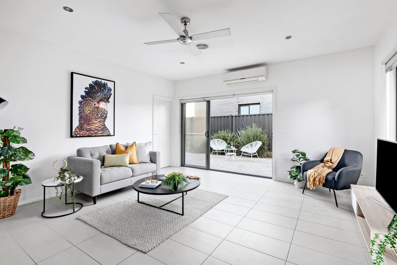 Photo - 1/16 Moray Street, Fawkner VIC 3060 - Image 3