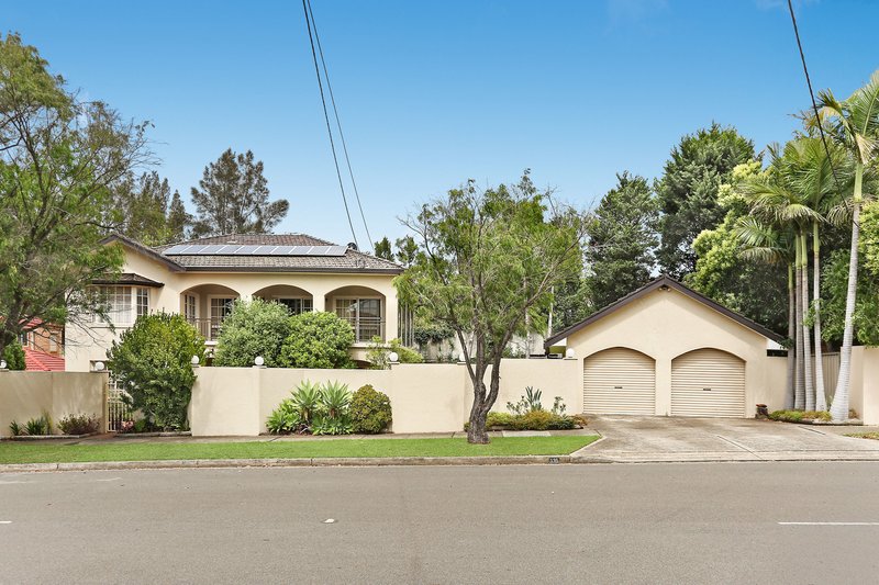 Photo - 116 Newton Road, Strathfield NSW 2135 - Image 4