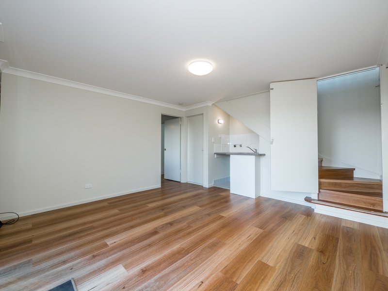 Photo - 1/16 Pendara Crescent, Lismore Heights NSW 2480 - Image 16