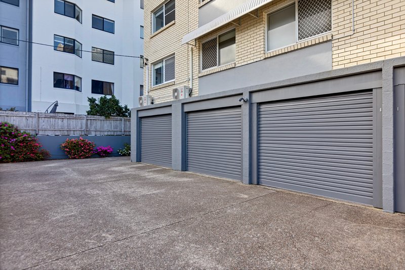 Photo - 1/16 Picnic Point Esplanade, Maroochydore QLD 4558 - Image 11