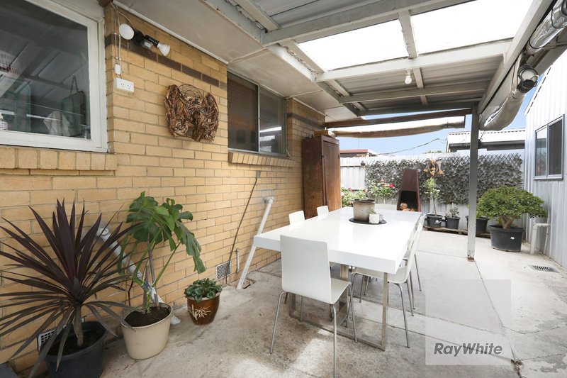 Photo - 116 Railway Crescent, Dallas VIC 3047 - Image 12