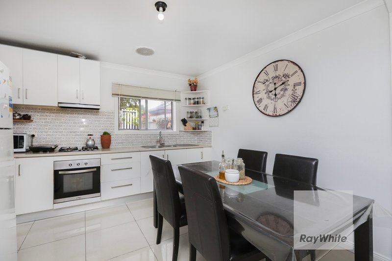 Photo - 116 Railway Crescent, Dallas VIC 3047 - Image 15