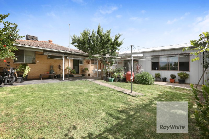 Photo - 116 Railway Crescent, Dallas VIC 3047 - Image 17