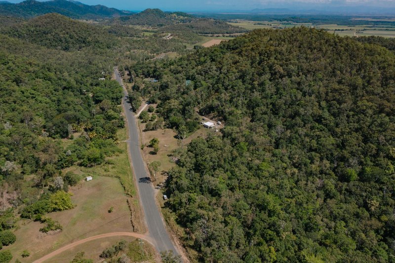 Photo - 116 Rifle Range Road, Mount Marlow QLD 4800 - Image 3