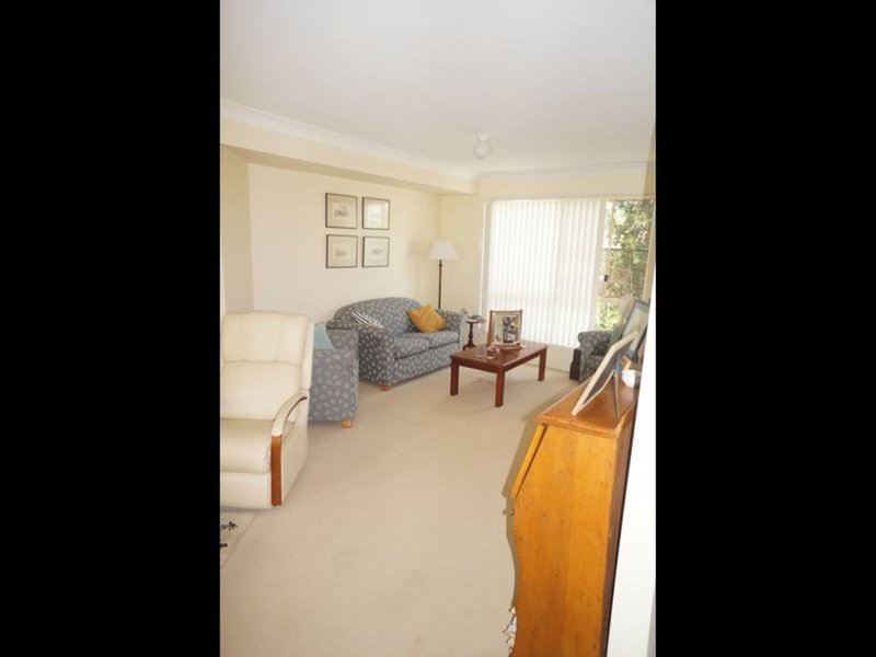 Photo - 1/16 Rosier Place, Old Bar NSW 2430 - Image 4