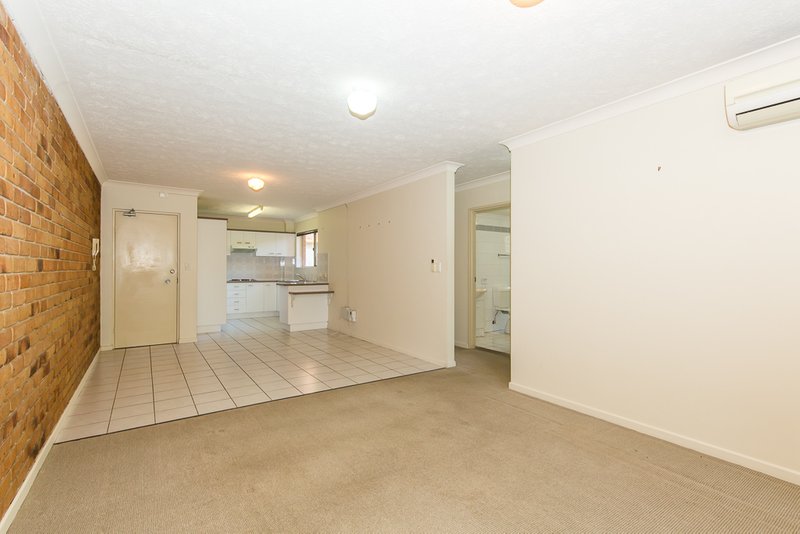 Photo - 1/16 Silva Street, Ascot QLD 4007 - Image 4