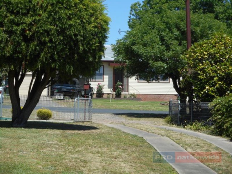 Photo - 116 Simpson Street, Tumut NSW 2720 - Image 25