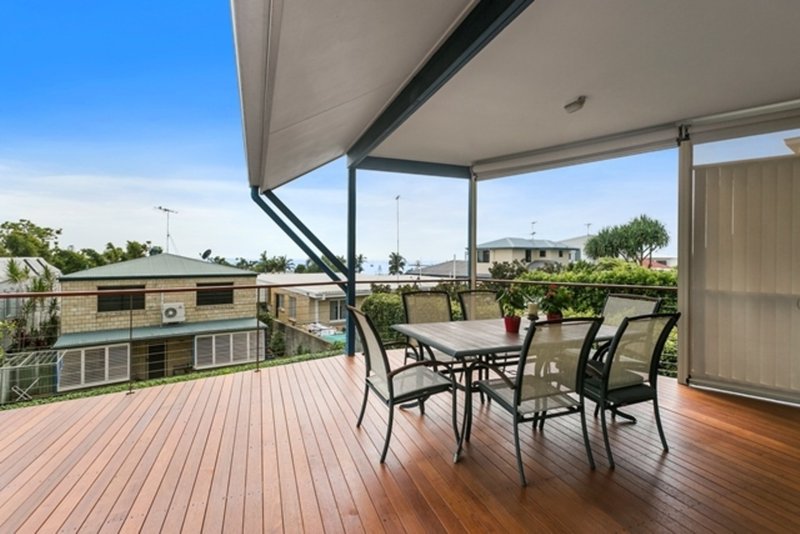 Photo - 116 Stratton Terrace, Manly QLD 4179 - Image 6