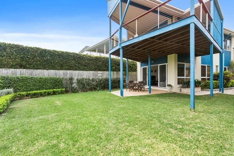 Photo - 116 Stratton Terrace, Manly QLD 4179 - Image 12