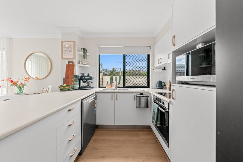 Photo - 1/16 Violet Close, Eight Mile Plains QLD 4113 - Image 5