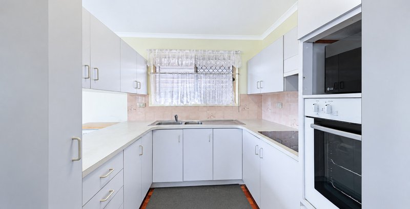 Photo - 1/16 Westminster Street, Kippa-Ring QLD 4021 - Image 5