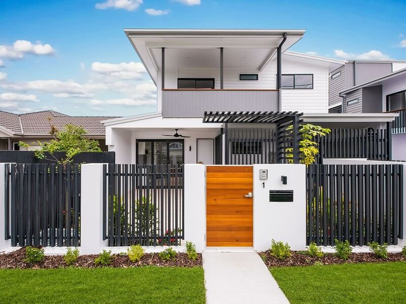 Photo - 1/16 Wilton Terrace, Yeronga QLD 4104 - Image 1
