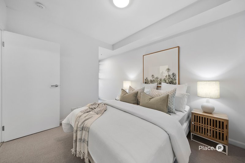 Photo - 11603/300 Old Cleveland Road, Coorparoo QLD 4151 - Image 8