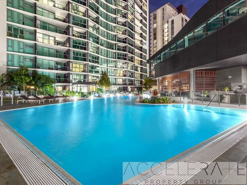 Photo - 11605/8 Harbour Road, Hamilton QLD 4007 - Image 13