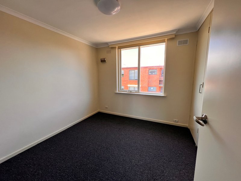 Photo - 11/614 Moreland Road, Brunswick VIC 3056 - Image 9