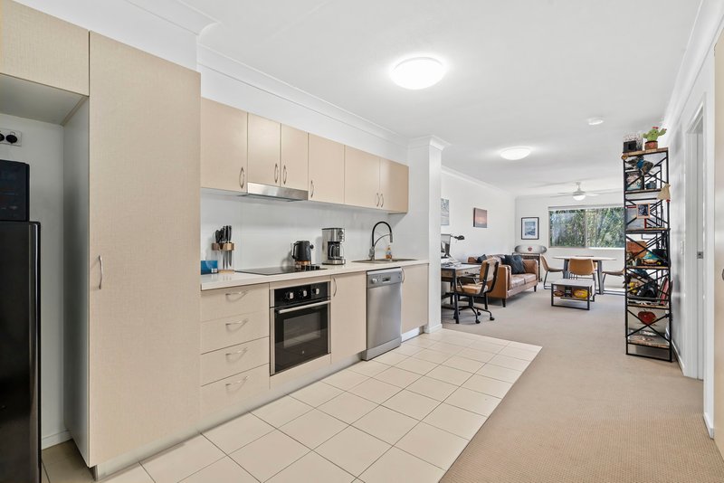 Photo - 116/155-163 Fryar Road, Eagleby QLD 4207 - Image 5