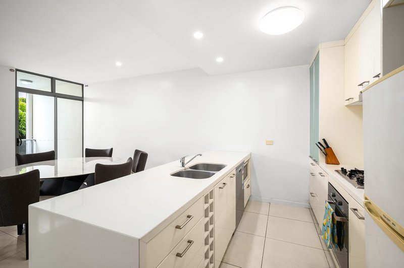 Photo - 11/62 Arthur Street, Fortitude Valley QLD 4006 - Image 7