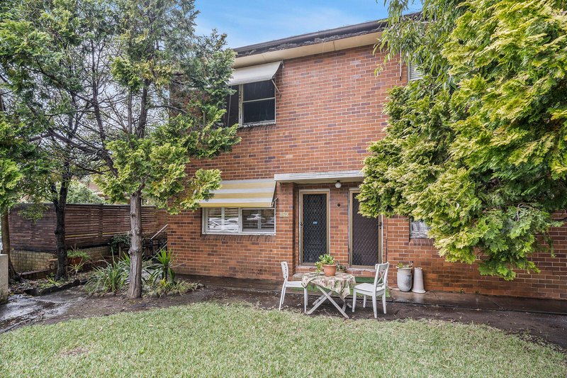 Photo - 1/162 Willarong Road, Caringbah NSW 2229 - Image 2