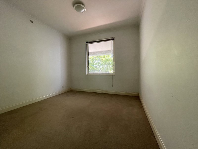 Photo - 11/632 St Kilda Road, Melbourne VIC 3004 - Image 8