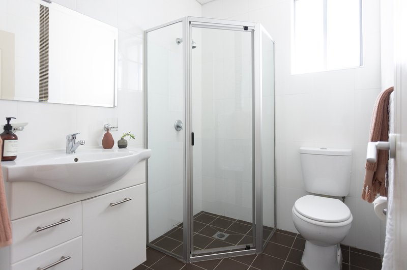 Photo - 11/637-645 Forest Road (Entry Via St Georges Rd) , Bexley NSW 2207 - Image 5