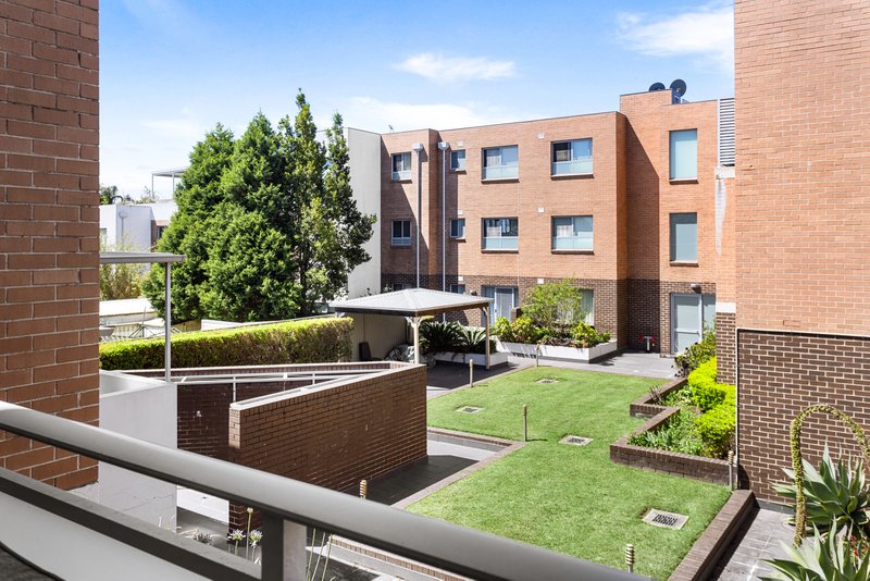 Photo - 11/637-645 Forest Road (Entry Via St Georges Rd) , Bexley NSW 2207 - Image 8