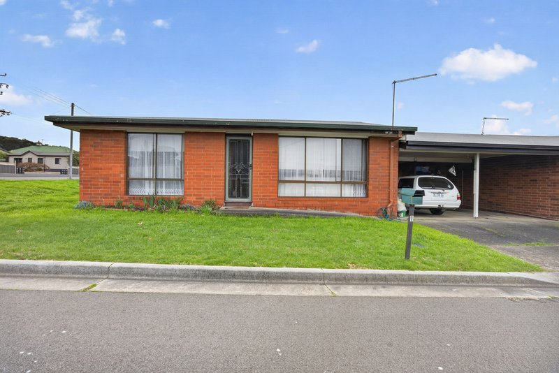 Photo - 1/164 Weld Street, Beaconsfield TAS 7270 - Image 1