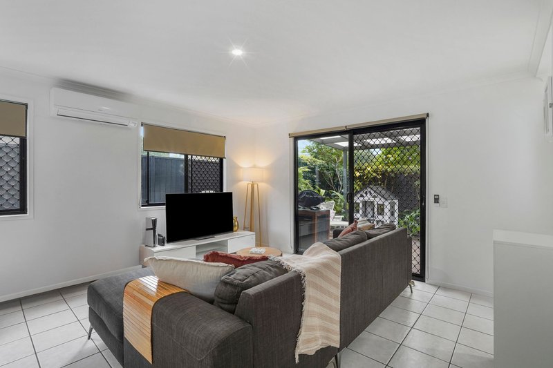 Photo - 1/165 Flower Street, Northgate QLD 4013 - Image 4