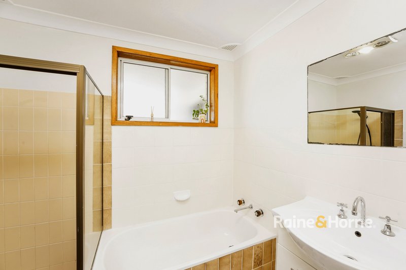 Photo - 1/165 Ocean View Road, Ettalong Beach NSW 2257 - Image 9