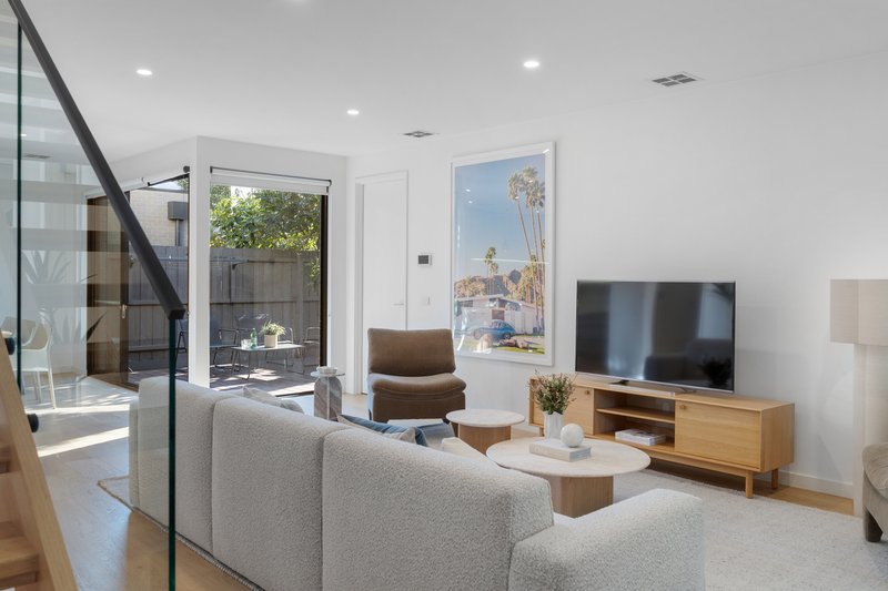 Photo - 1/165 Parkers Road, Parkdale VIC 3195 - Image 5
