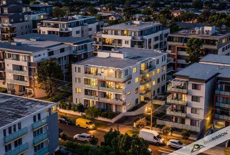 Photo - 11/66-68 Essington Street, Wentworthville NSW 2145 - Image 1