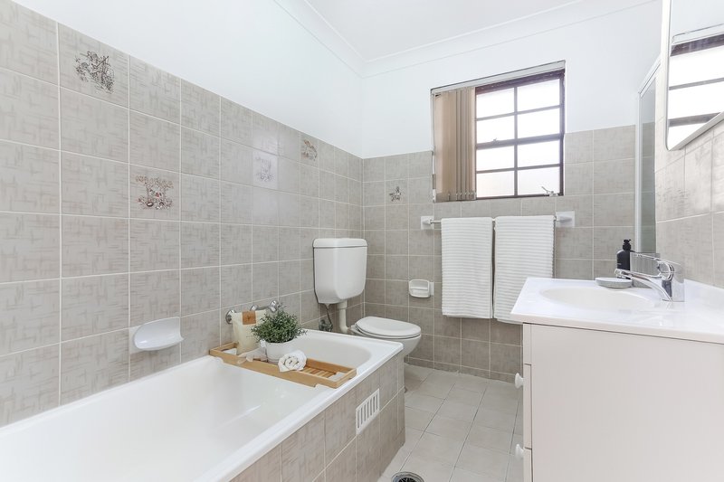 Photo - 1/166 Flood Street, Leichhardt NSW 2040 - Image 8