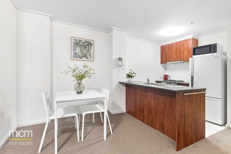 Photo - 11/668 Bourke Street, Melbourne VIC 3000 - Image 5