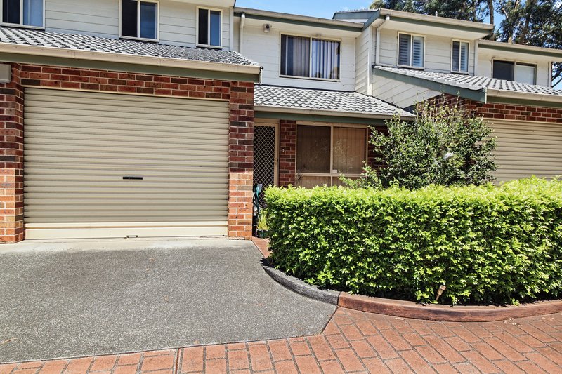 11/6A Milne Crescent, Coniston NSW 2500