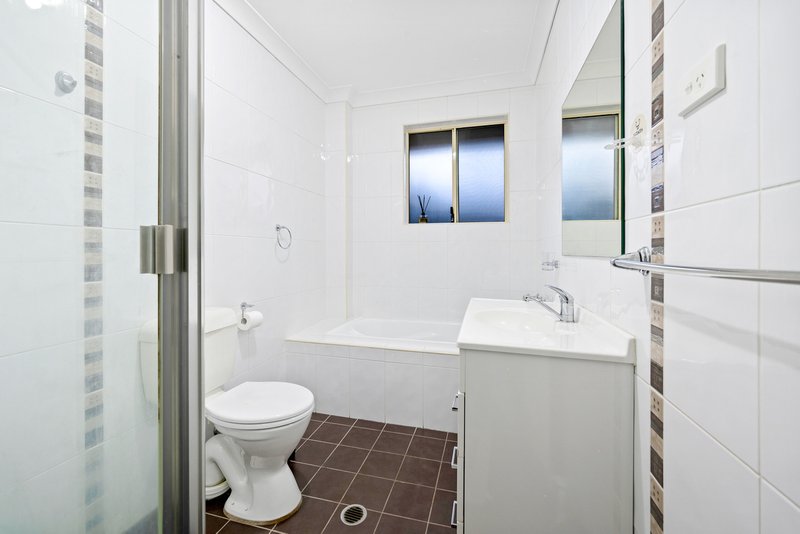 Photo - 11/7-11 Paton Street, Merrylands NSW 2160 - Image 5