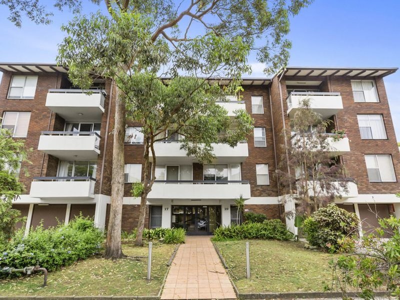 Photo - 1/17-19 Trafalgar Street, Brighton-Le-Sands NSW 2216 - Image 2