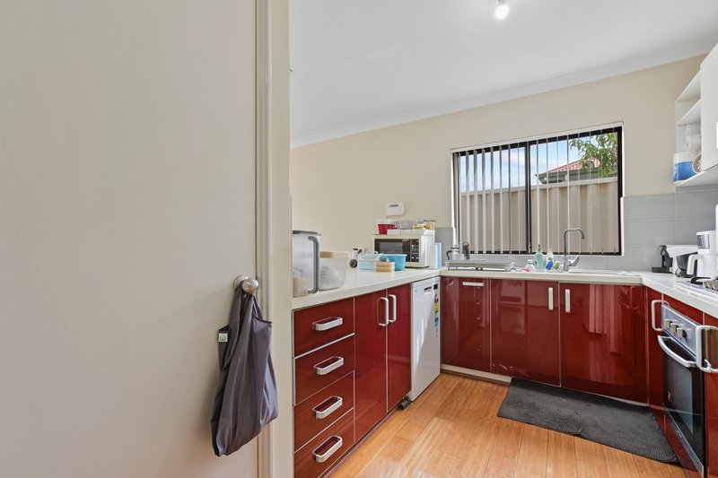 Photo - 11/7 Acton Avenue, Bentley WA 6102 - Image 4