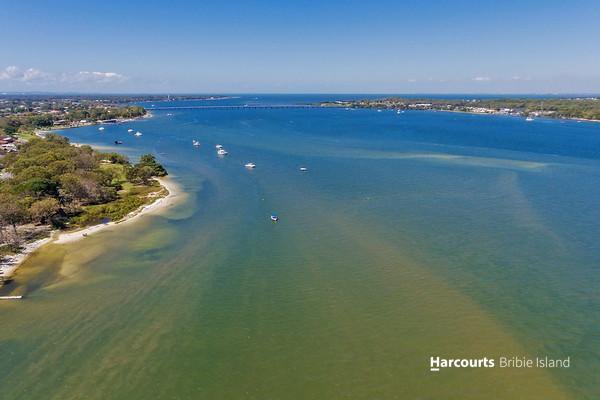 Photo - 117 Avon Avenue, Banksia Beach QLD 4507 - Image 22