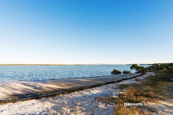 Photo - 117 Avon Avenue, Banksia Beach QLD 4507 - Image 23