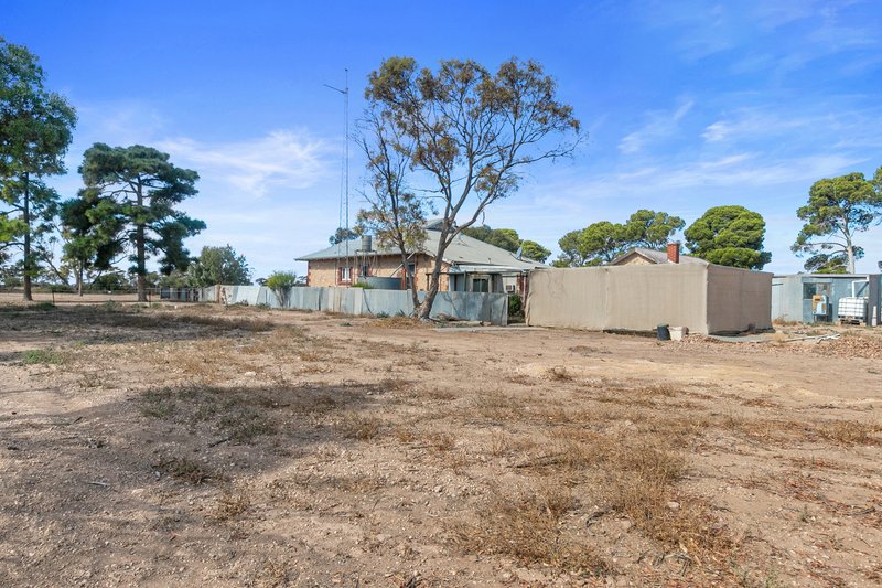 Photo - 117 Beare Road, Kadina SA 5554 - Image 17