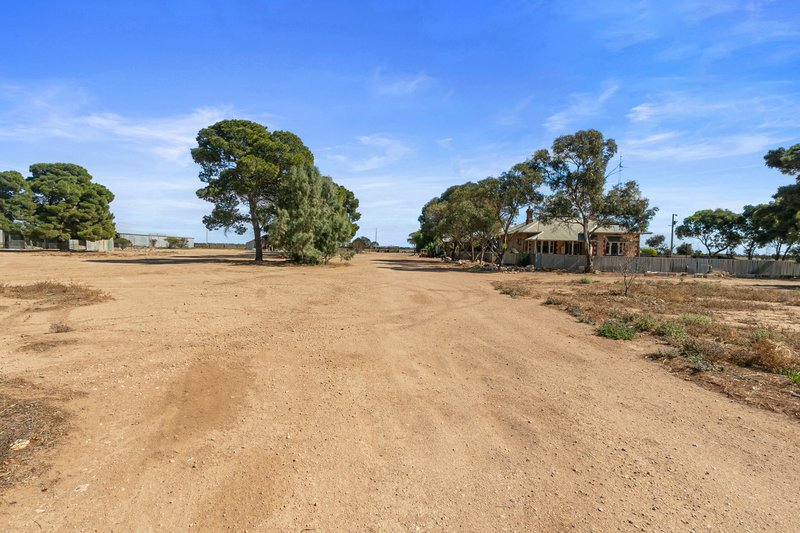 Photo - 117 Beare Road, Kadina SA 5554 - Image 23