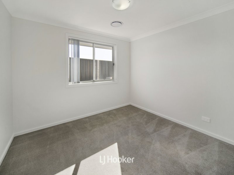 Photo - 1/17 Bexhill Avenue, Sussex Inlet NSW 2540 - Image 8