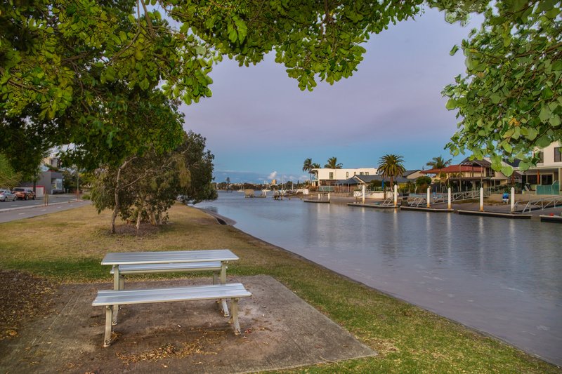 Photo - 1/17 Bindaree Crescent, Mooloolaba QLD 4557 - Image 5