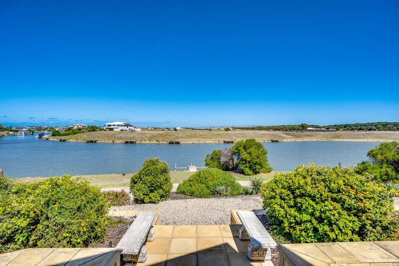 Photo - 117 Blanche Parade, Hindmarsh Island SA 5214 - Image 2