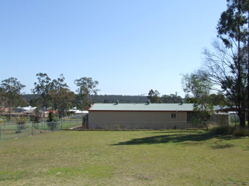 Photo - 117 Cadell Street, Wondai QLD 4606 - Image 9