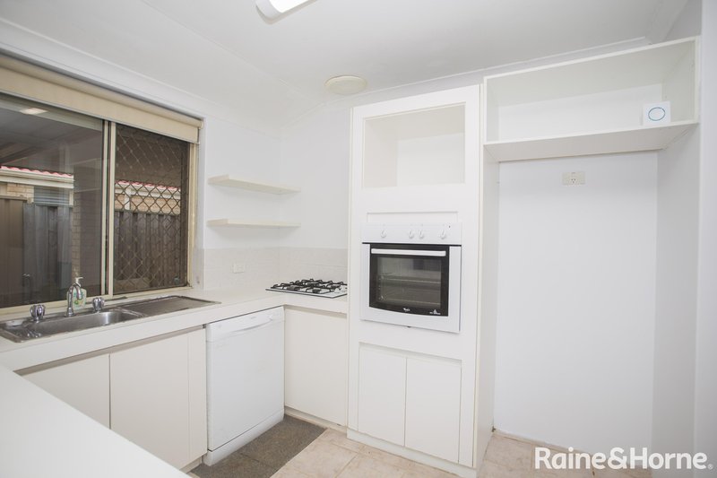 Photo - 117 Cockman Cross, Stratton WA 6056 - Image 3
