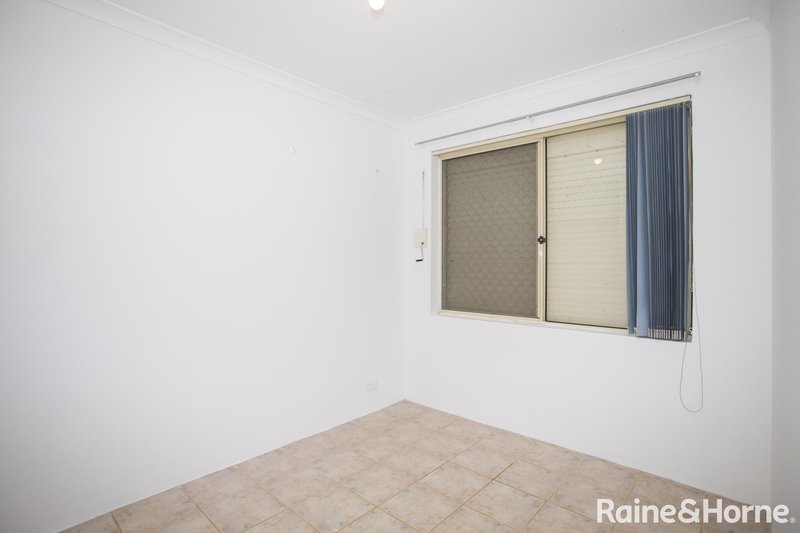 Photo - 117 Cockman Cross, Stratton WA 6056 - Image 11