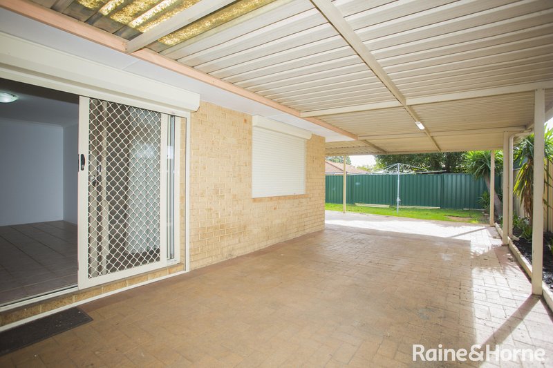 Photo - 117 Cockman Cross, Stratton WA 6056 - Image 17